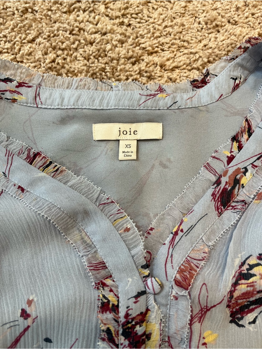 Joie XS Powder Blue Floral V-Neck Button Front Silk Blouse - Picture 2 of 11